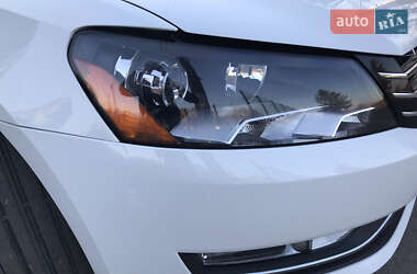 Седан Volkswagen Passat 2015 в 