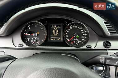 Универсал Volkswagen Passat 2013 в 