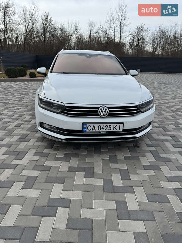 Универсал Volkswagen Passat 2015 в Каневе