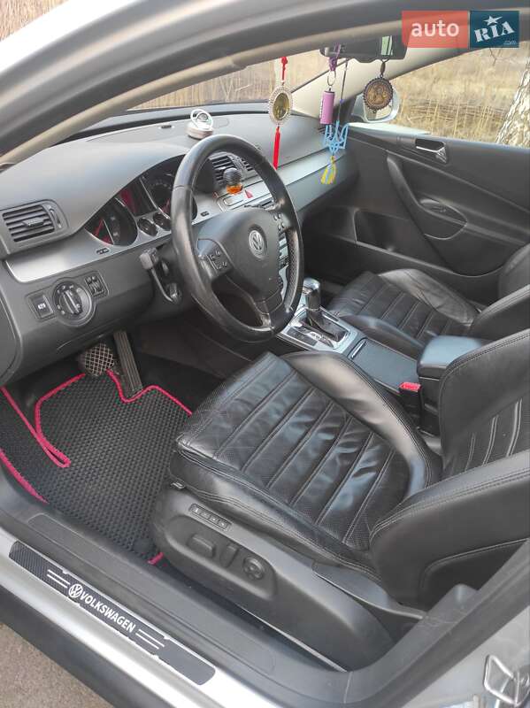 Універсал Volkswagen Passat 2007 в Києві
