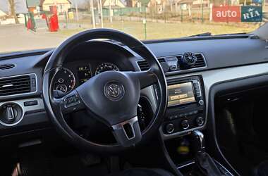 Седан Volkswagen Passat 2014 в 