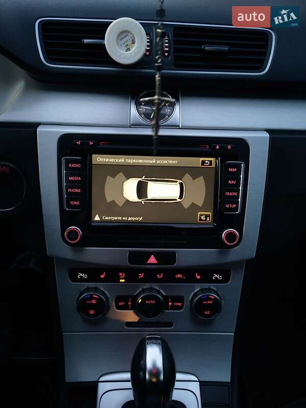 Универсал Volkswagen Passat 2014 в Львове