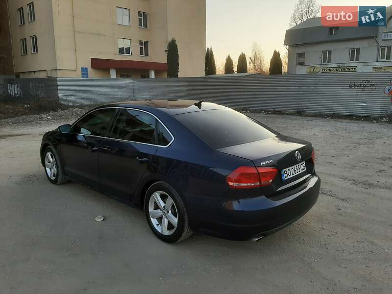 Седан Volkswagen Passat 2012 в Тернополе