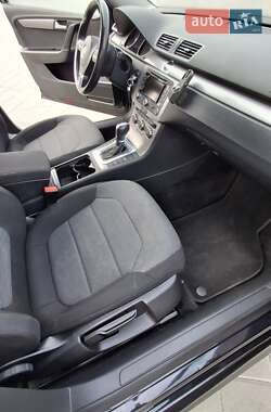 Универсал Volkswagen Passat 2012 в 