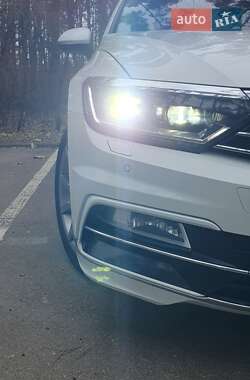 Универсал Volkswagen Passat 2017 в 