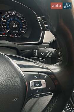 Универсал Volkswagen Passat 2017 в 