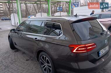 Универсал Volkswagen Passat 2015 в 