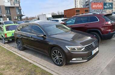 Универсал Volkswagen Passat 2015 в 