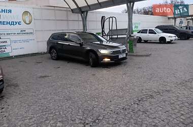 Универсал Volkswagen Passat 2015 в 
