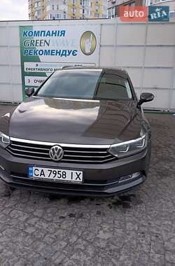 Универсал Volkswagen Passat 2015 в 