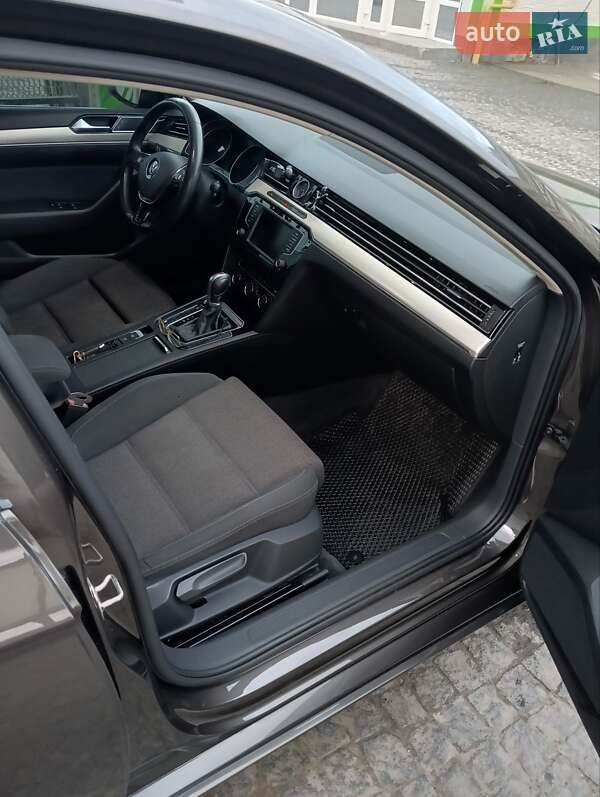 Универсал Volkswagen Passat 2015 в Броварах