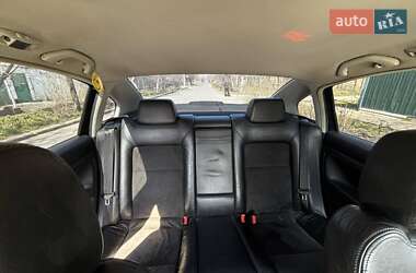 Седан Volkswagen Passat 2003 в 