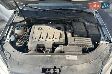 Седан Volkswagen Passat 2013 в 