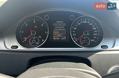 Седан Volkswagen Passat 2013 в 