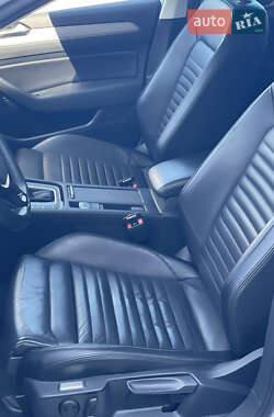 Седан Volkswagen Passat 2017 в 