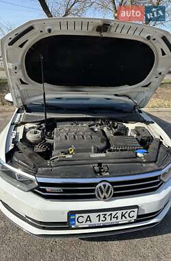 Универсал Volkswagen Passat 2015 в 