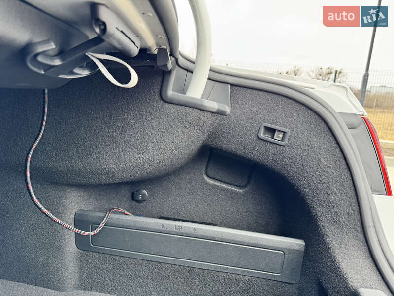 Седан Volkswagen Passat 2016 в Вінниці