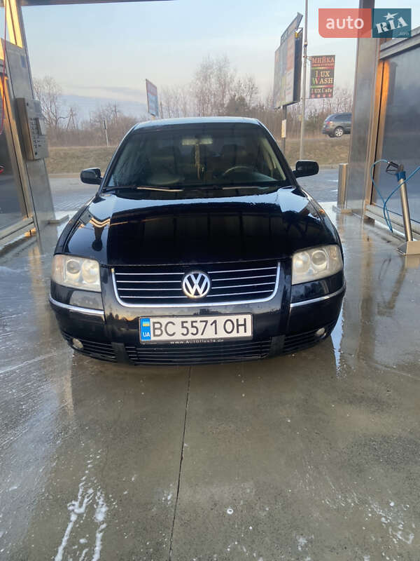Седан Volkswagen Passat 2003 в Яворове