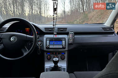 Універсал Volkswagen Passat 2006 в 