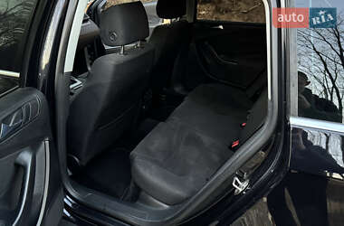Універсал Volkswagen Passat 2006 в 