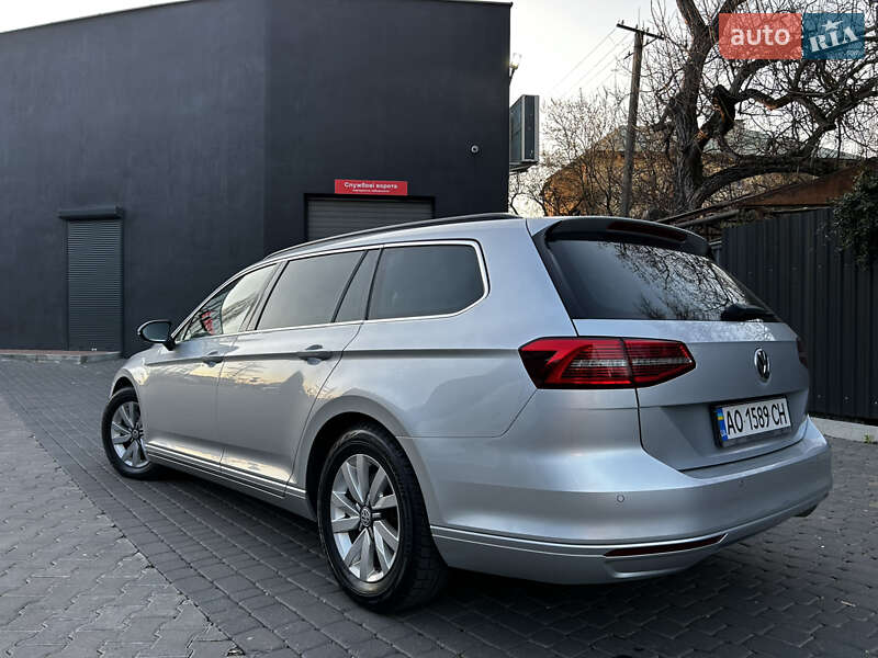 Универсал Volkswagen Passat 2015 в Ужгороде фото 7 Универсал Volkswagen Passat 2015 в Ужгороде