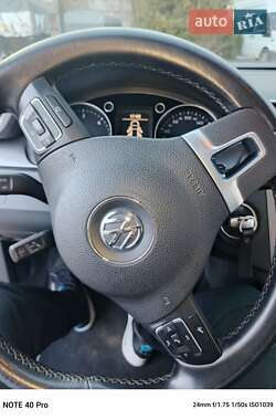 Універсал Volkswagen Passat 2012 в 