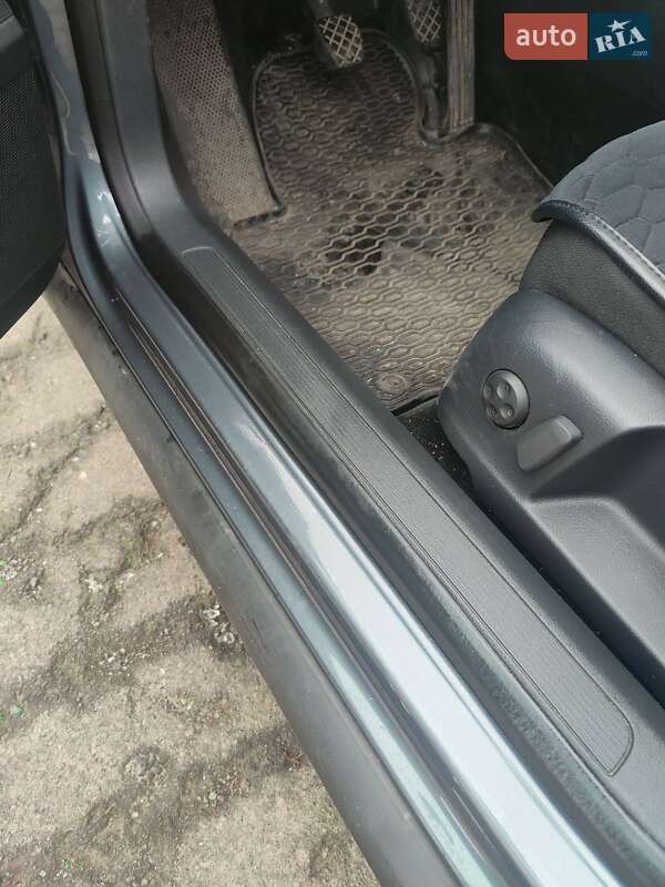 Универсал Volkswagen Passat 2009 в Горохове