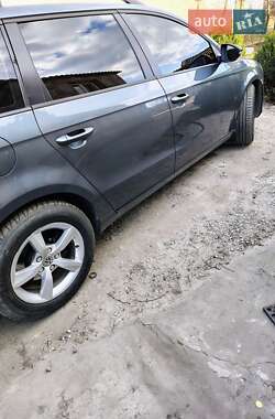 Универсал Volkswagen Passat 2014 в 
