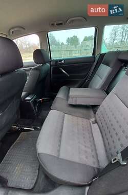 Универсал Volkswagen Passat 2001 в 