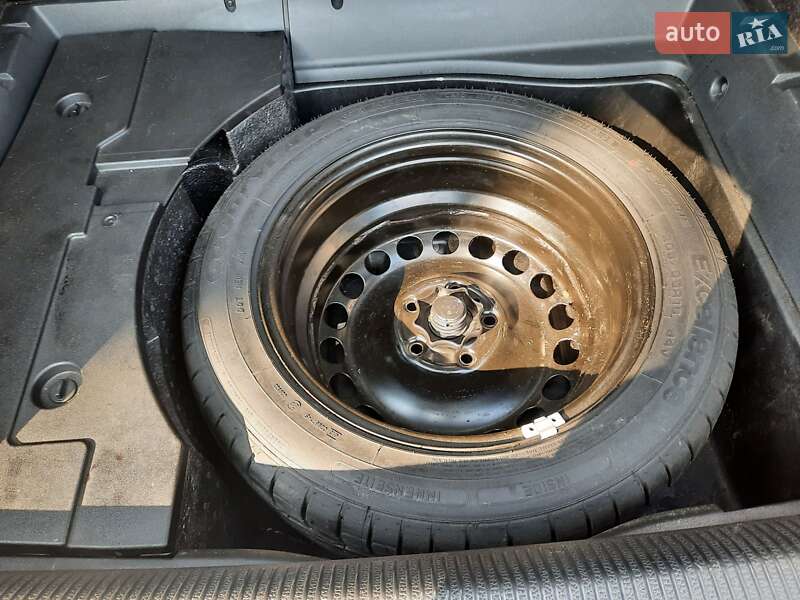 Универсал Volkswagen Passat 2007 в Луцке