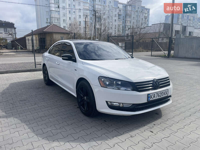 Седан Volkswagen Passat 2014 в Киеве