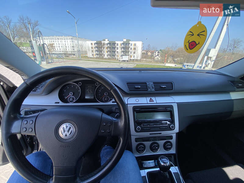 Универсал Volkswagen Passat 2008 в Львове