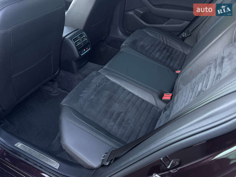 Універсал Volkswagen Passat 2016 в Тернополі