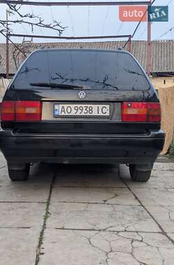 Универсал Volkswagen Passat 1995 в 