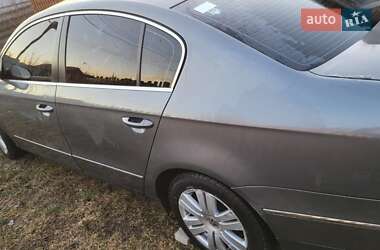 Седан Volkswagen Passat 2006 в 