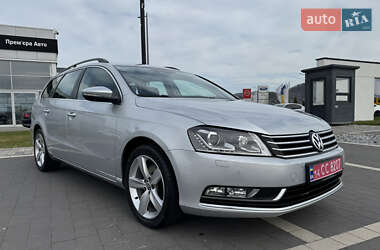 Універсал Volkswagen Passat 2014 в Мукачевому