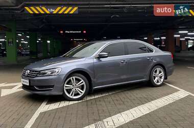 Седан Volkswagen Passat 2014 в 