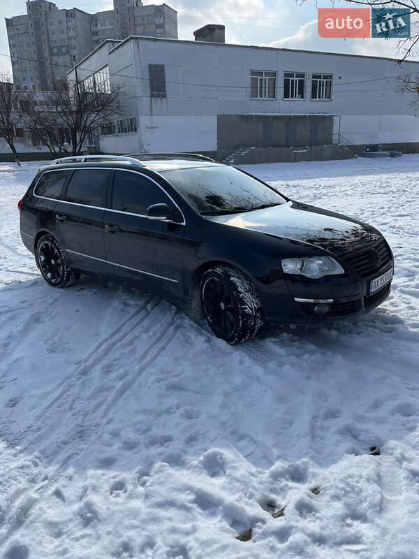 Универсал Volkswagen Passat 2008 в Харькове