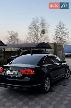 Седан Volkswagen Passat 2013 в 