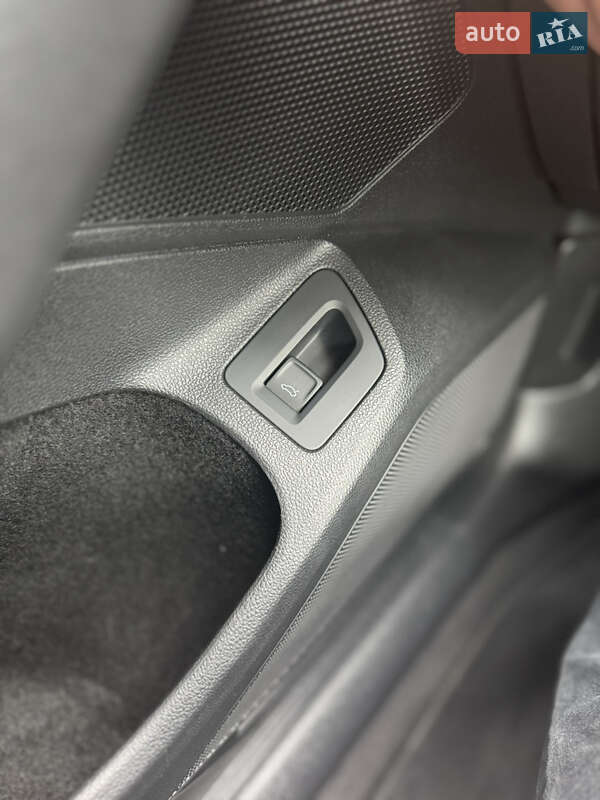 Универсал Volkswagen Passat 2018 в Виннице