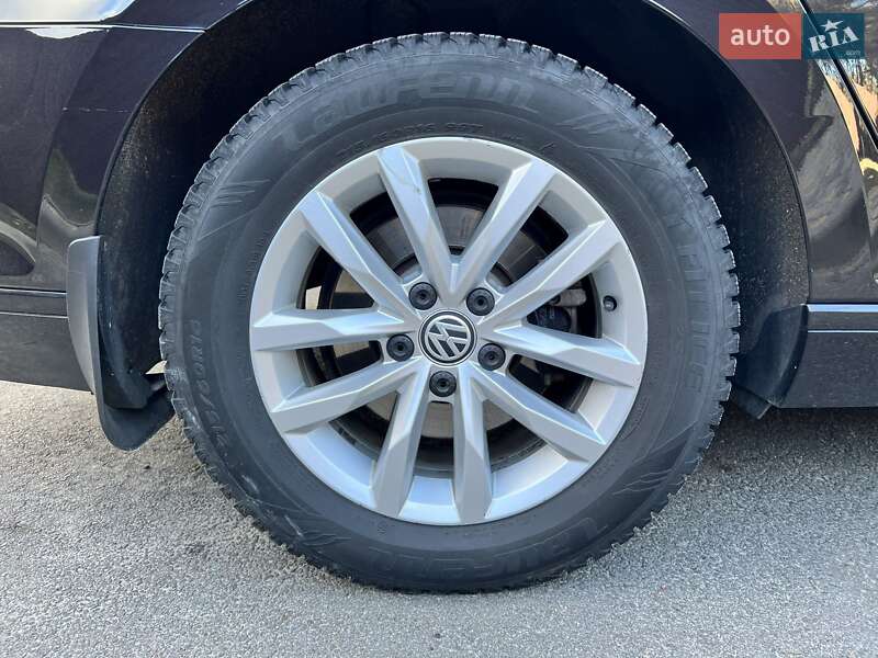 Универсал Volkswagen Passat 2016 в Чернигове
