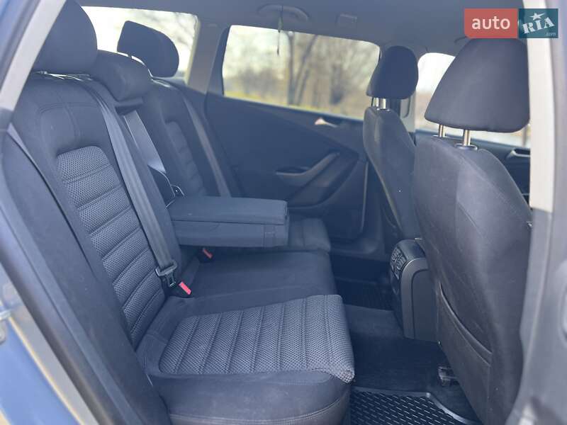 Універсал Volkswagen Passat 2009 в Білій Церкві