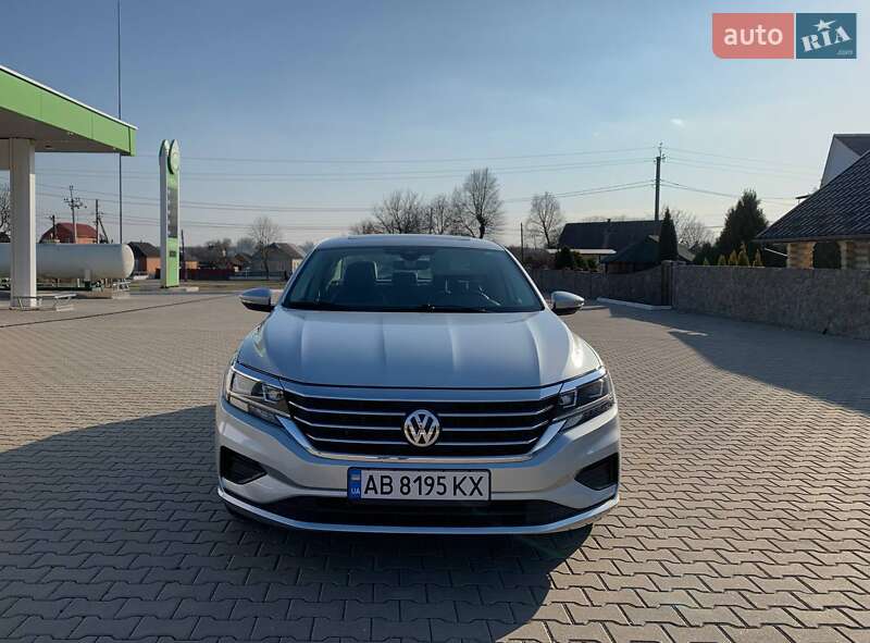 Volkswagen Passat 2021