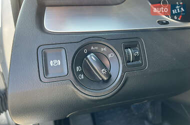 Седан Volkswagen Passat 2010 в 