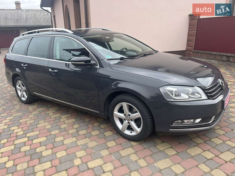 Универсал Volkswagen Passat 2014 в Ровно