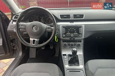 Універсал Volkswagen Passat 2014 в 