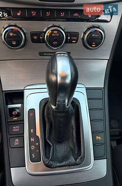 Седан Volkswagen Passat 2011 в 