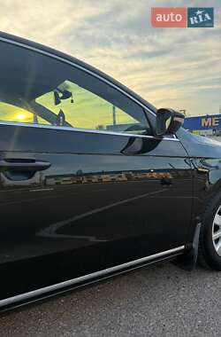 Седан Volkswagen Passat 2011 в 