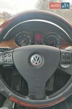 Универсал Volkswagen Passat 2005 в 