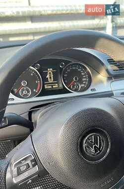Седан Volkswagen Passat 2010 в 